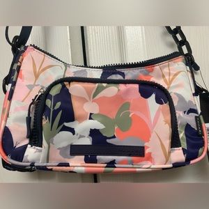BNWT TAHARI butterfly purse